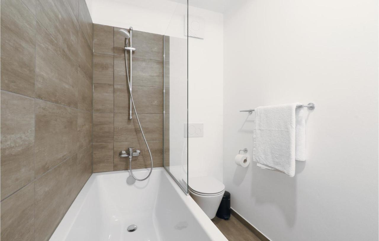 Lovely Apartment In Lembruch-Duemmer See Exterior photo