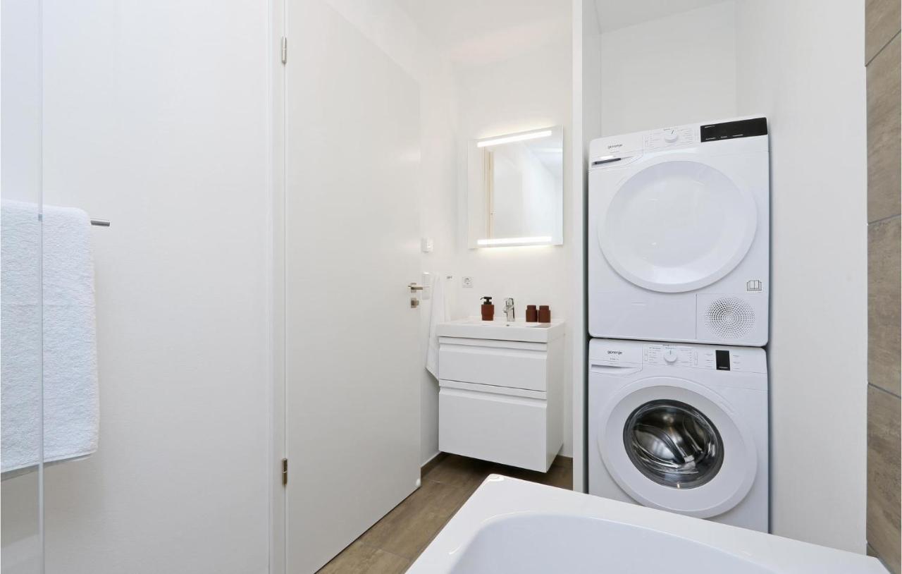 Lovely Apartment In Lembruch-Duemmer See Exterior photo